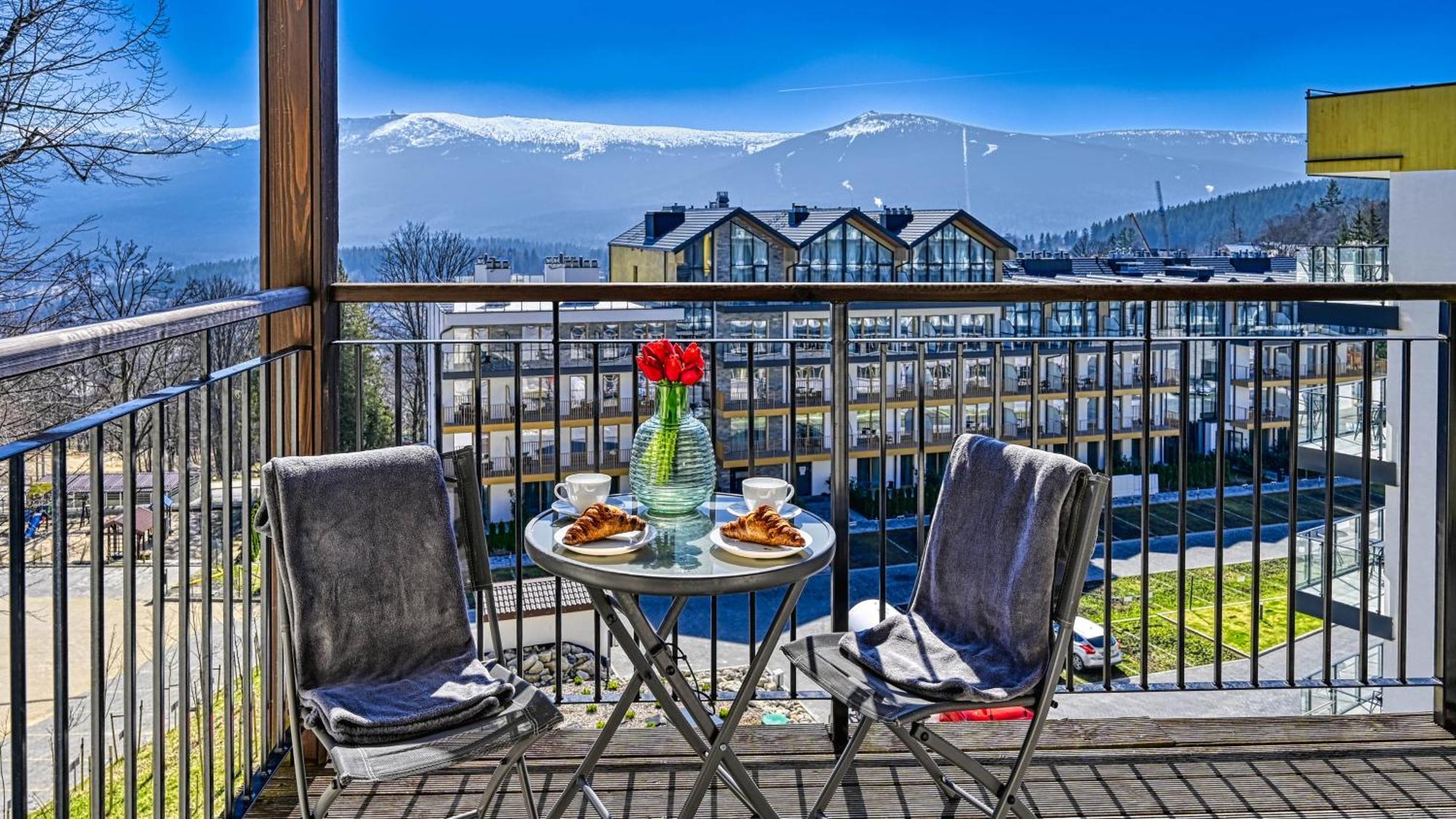 שצ'קלארסקה פוראובה Apartamenty Sun & Snow Resort Izery מראה חיצוני תמונה