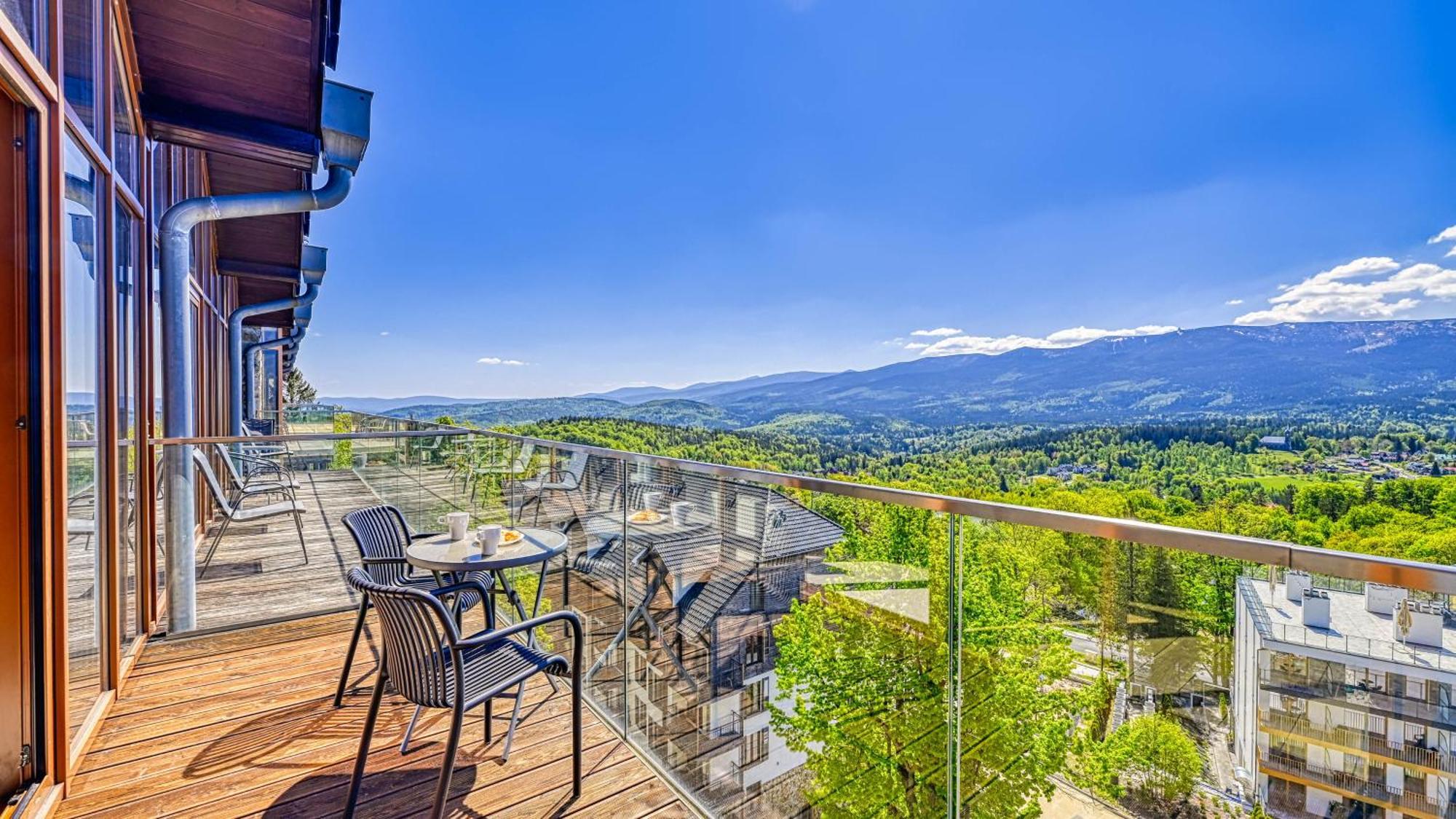 שצ'קלארסקה פוראובה Apartamenty Sun & Snow Resort Izery מראה חיצוני תמונה